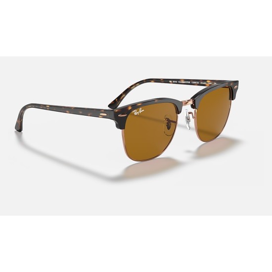 CLUBMASTER CLASSIC
Lenses: Brown Classic B-15  +  Frame: Shiny Havana