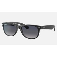NEW WAYFARER MATTE
Lenses: Polarized Blue/Grey Gradient  +  Frame: Black