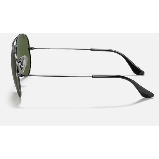 AVIATOR CLASSIC
Lenses: Polarized Green Classic G-15  +  Frame: Gunmetal