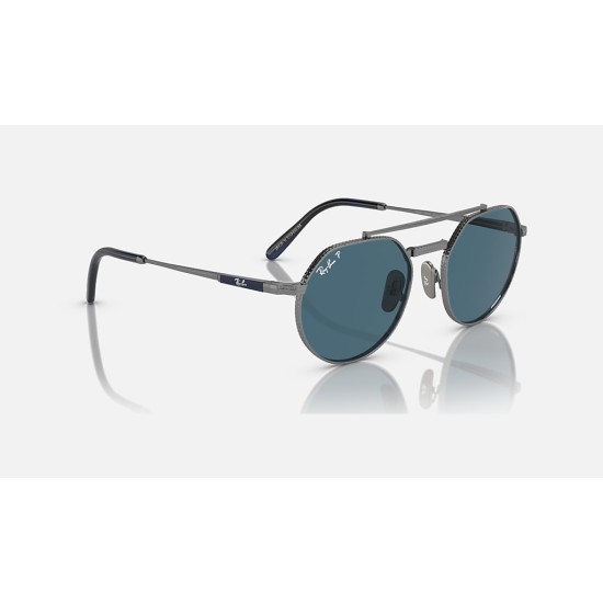 JACK II TITANIUM
Lenses: Polarized Blue Chromance Classic  +  Frame: Gunmetal